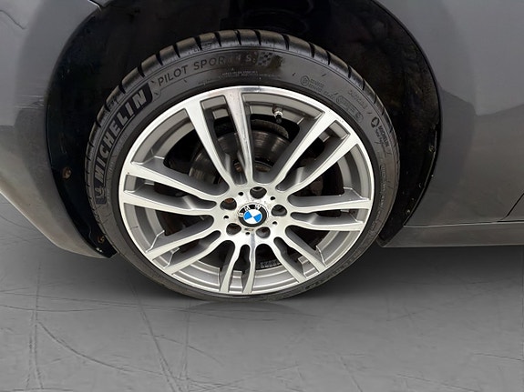 BMW 330d 30 of 30