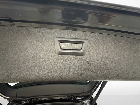 BMW 330d 29 of 30