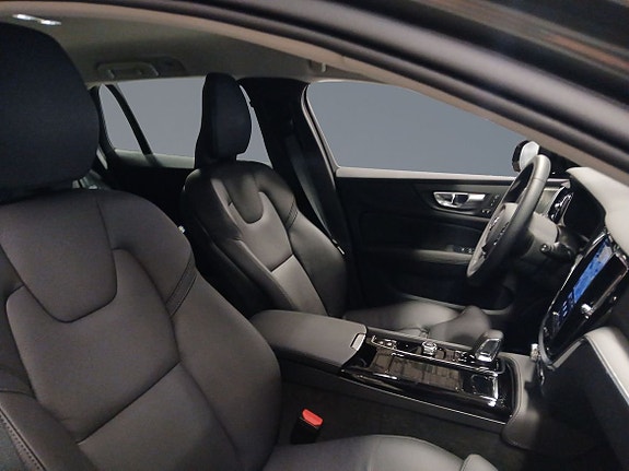 Volvo V60 7 of 14