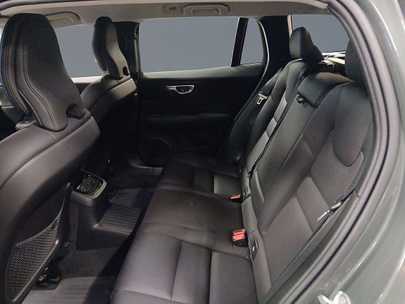 Volvo V60 8 of 14