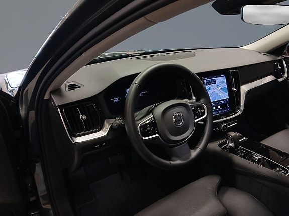 Volvo V60 5 of 14