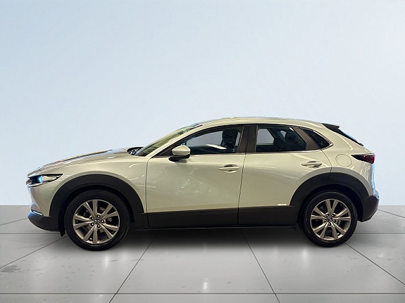 Mazda CX-30 4 of 22