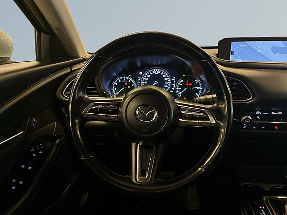 Mazda CX-30 9 of 22