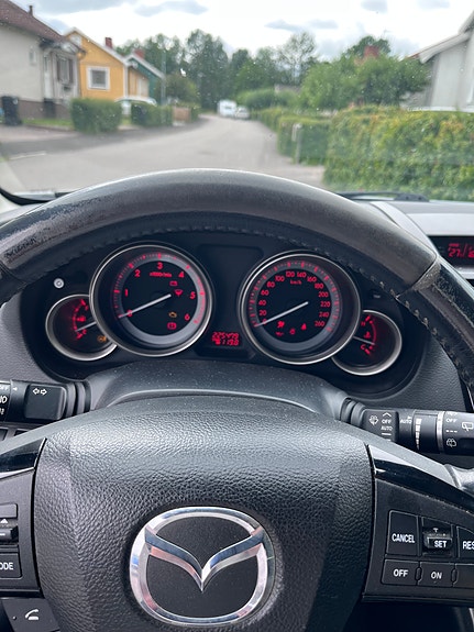 Mazda 6 6 of 8