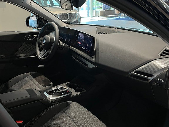 BMW 120 13 of 15