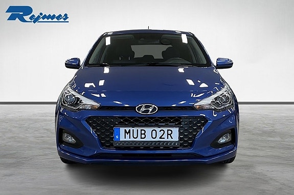 Hyundai i20 5 of 17