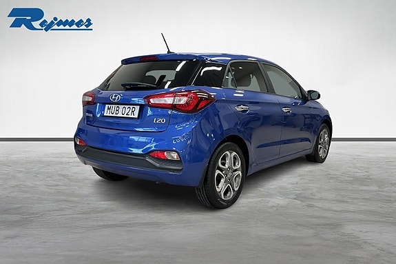 Hyundai i20 16 of 17
