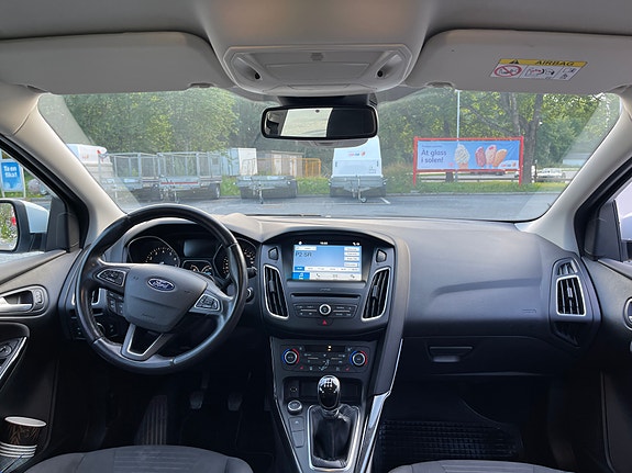 Ford Focus 3 of 8