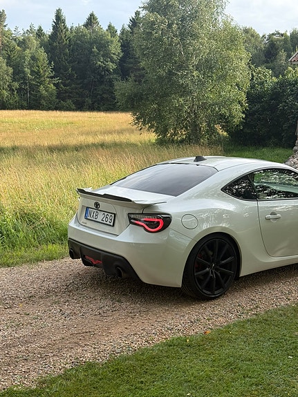 Toyota GT86 5 of 14