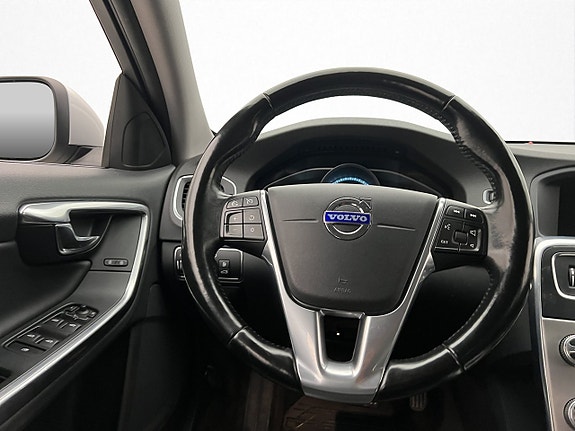 Volvo V60 15 of 30