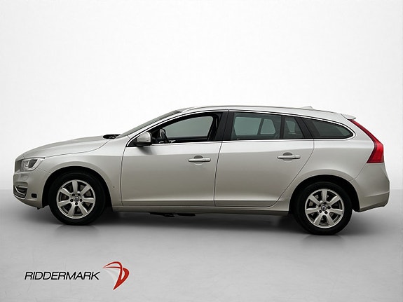 Volvo V60 4 of 30