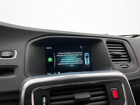 Volvo V60 19 of 30