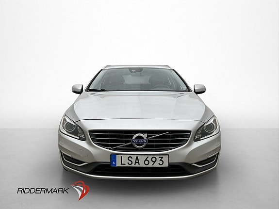 Volvo V60 2 of 30