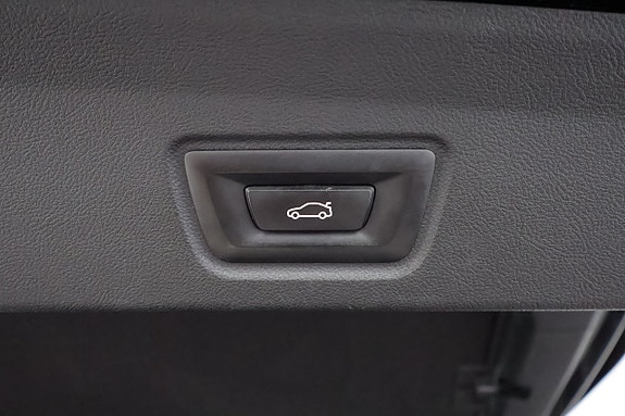 BMW i4 27 of 27