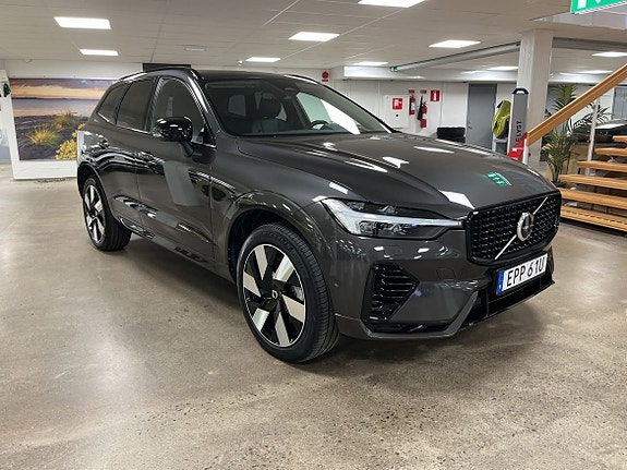 Volvo XC60 10 of 14