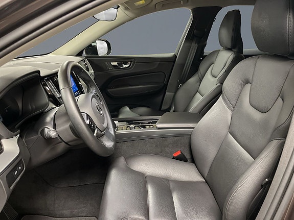 Volvo XC60 6 of 14