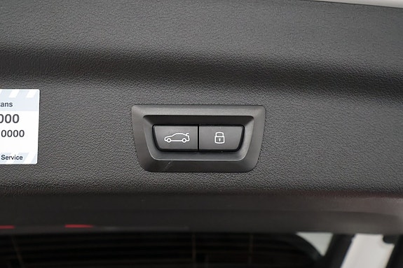 BMW iX1 29 of 29