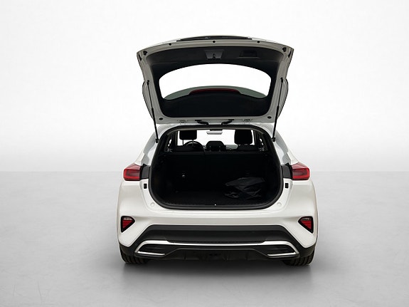 Kia XCeed 25 of 29