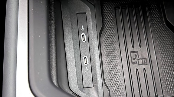 Volkswagen Passat 18 of 19