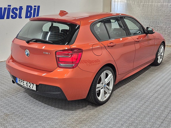 BMW 116d 4 of 7