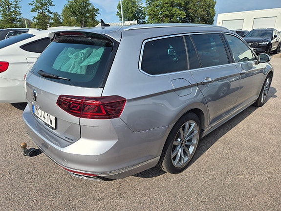 Volkswagen Passat 4 of 5