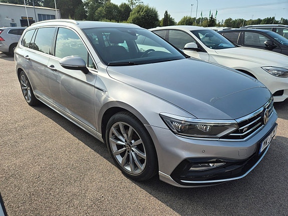 Volkswagen Passat 3 of 5