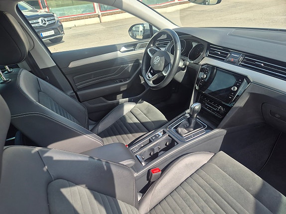 Volkswagen Passat 4 of 4