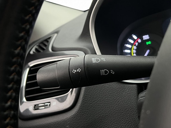 Jeep Compass 29 of 30