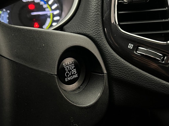 Jeep Compass 28 of 30