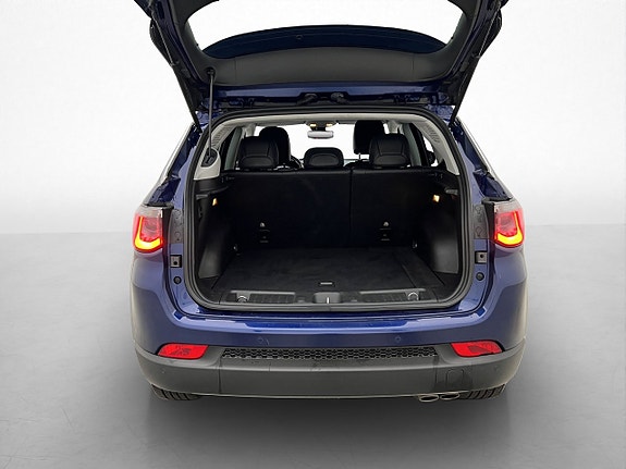 Jeep Compass 30 of 30
