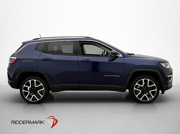 Jeep Compass 9 of 30