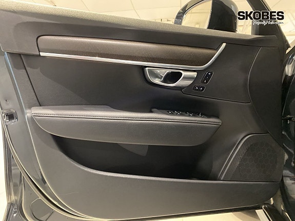 Volvo V90 Cross Country 14 of 20