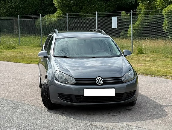 Volkswagen Golf VI 4 of 8