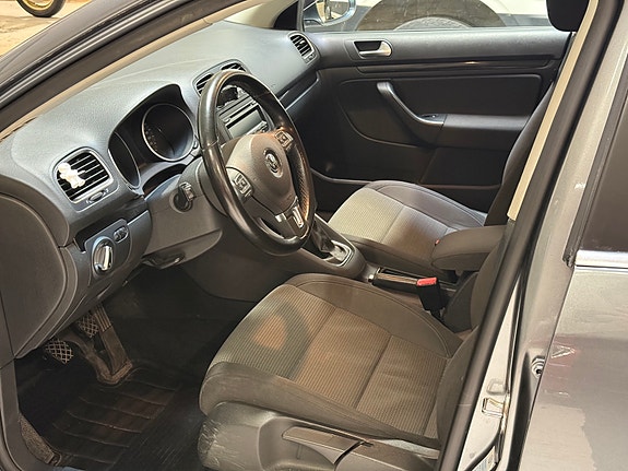 Volkswagen Golf VI 6 of 8