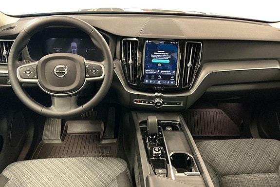 Volvo XC60 14 of 29