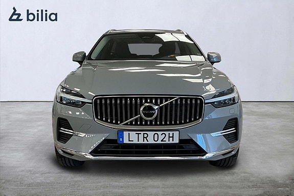 Volvo XC60 8 of 29
