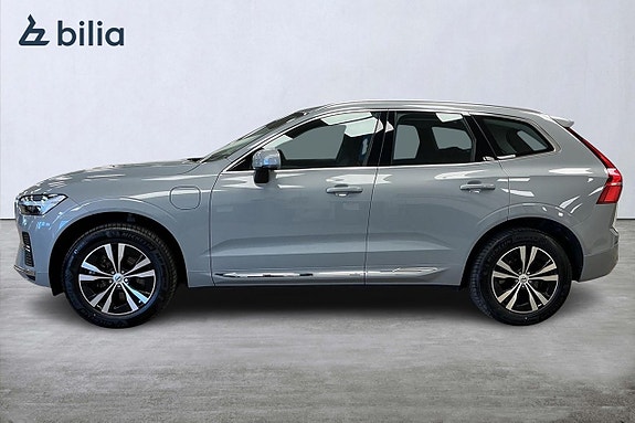 Volvo XC60 2 of 29