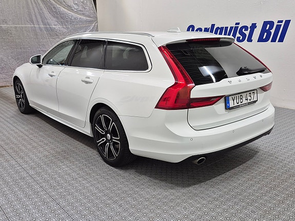 Volvo V90 3 of 7