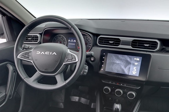 Dacia Duster 8 of 16