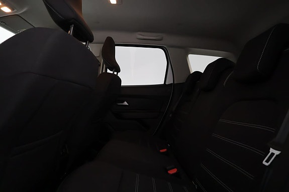 Dacia Duster 10 of 16