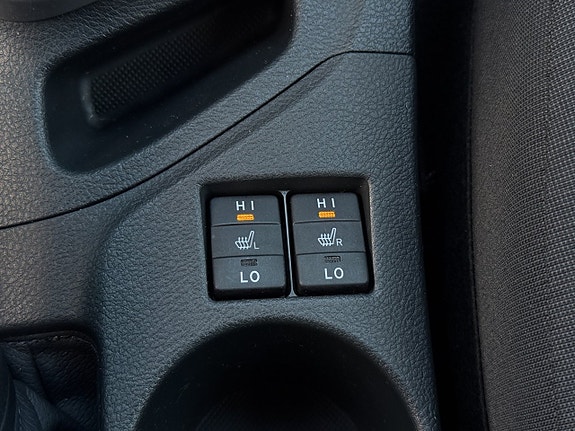 Toyota Auris 30 of 30
