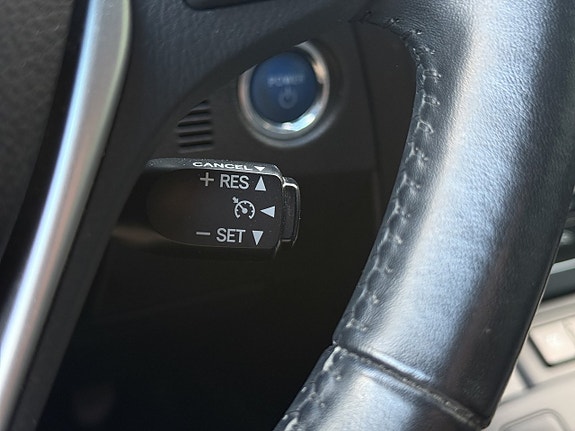 Toyota Auris 21 of 30