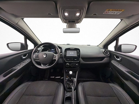 Renault Clio 13 of 30
