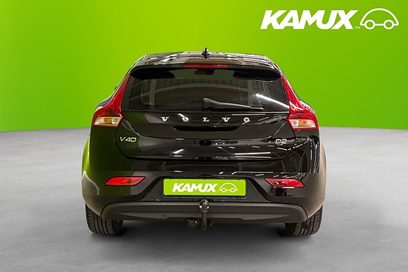 Volvo V40 5 of 23