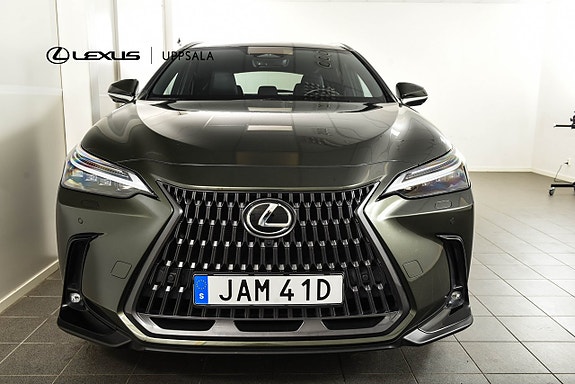 Lexus NX450h+ 5 of 23