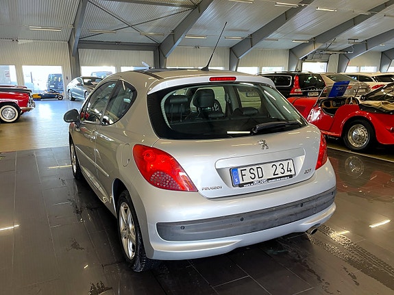Peugeot 207 5 of 14