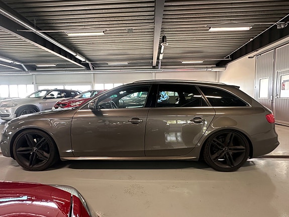 Audi A4 5 of 8