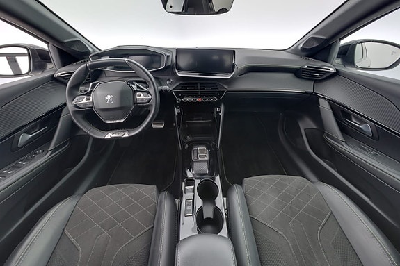 Peugeot 208 7 of 16