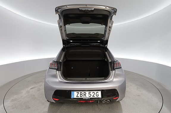 Peugeot 208 15 of 16