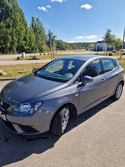 Seat Ibiza 5 of 21